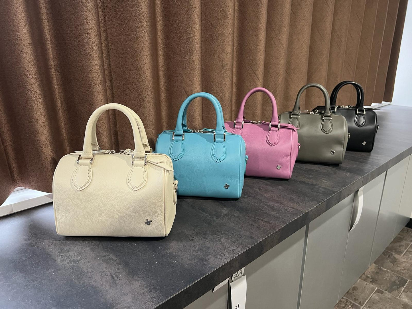 51. Candy Middle Size Boston Bag