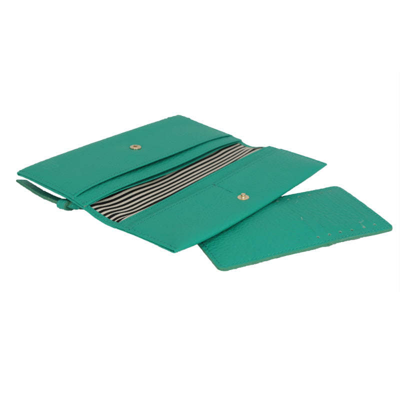 222. Flap Long Wallet
