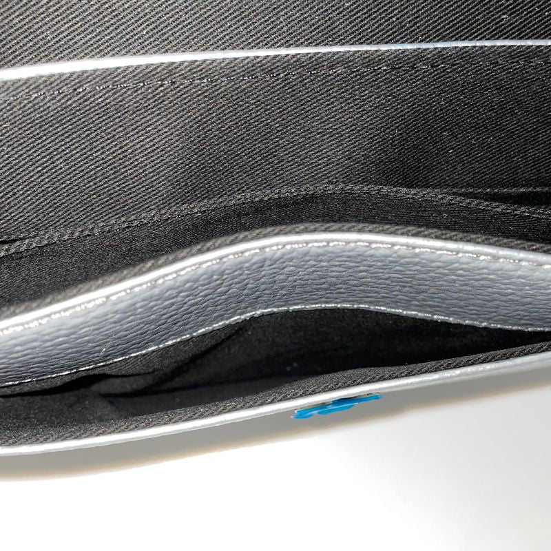 34. Shoulder Wallet (Tribeca Line)