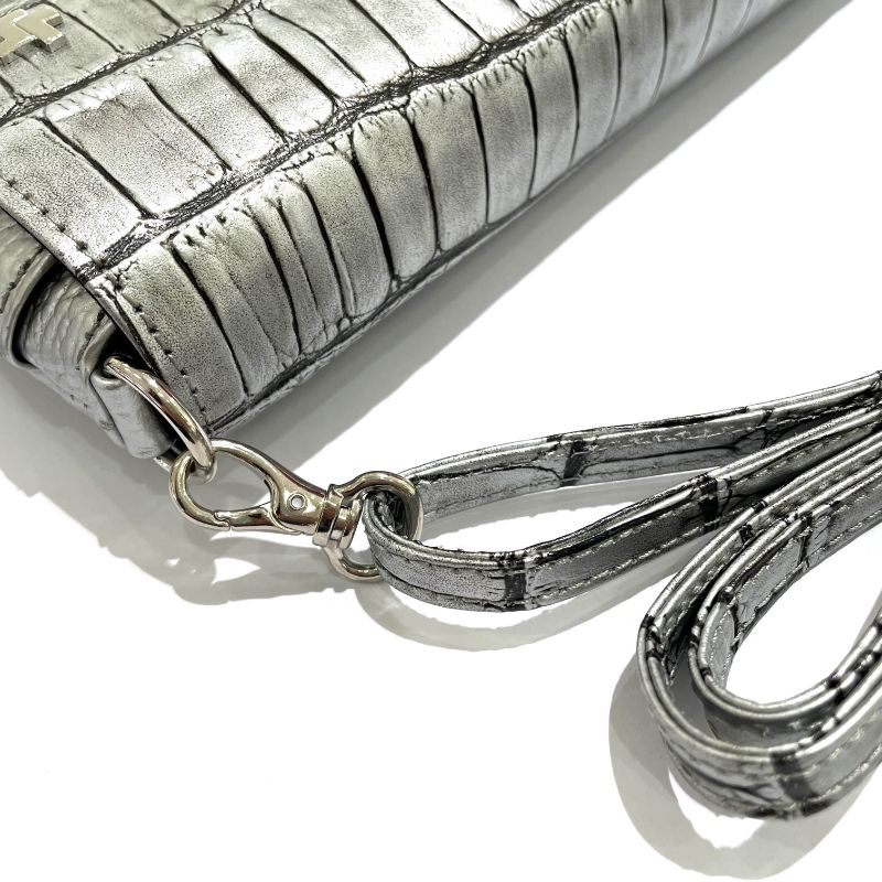 34. Shoulder Wallet (Tribeca Line)