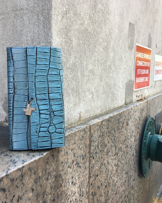 249. Tribeca Shoulder Wallet